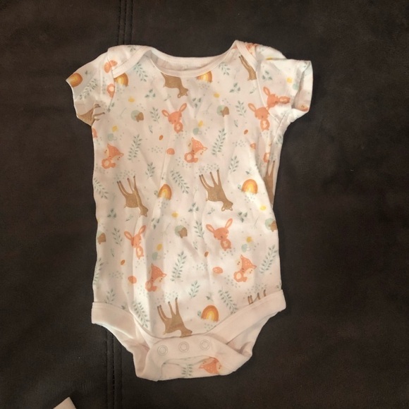 4 George and Child of Mine Onesies - Picture 5 of 14